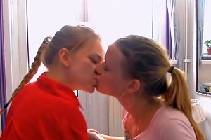 2 Sexy Young Lesbians Txxx Com